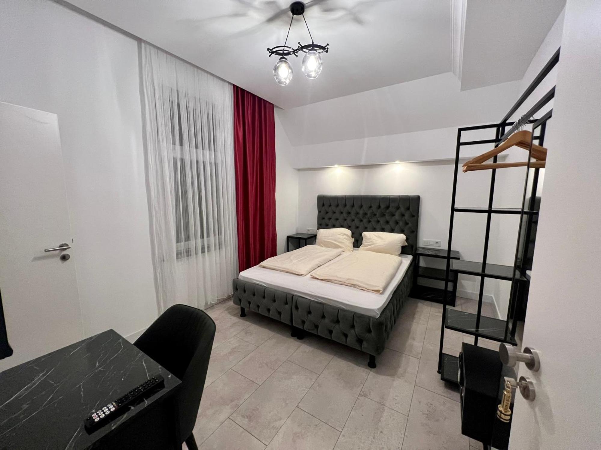 Durmaz Hotel Hannover Exterior photo
