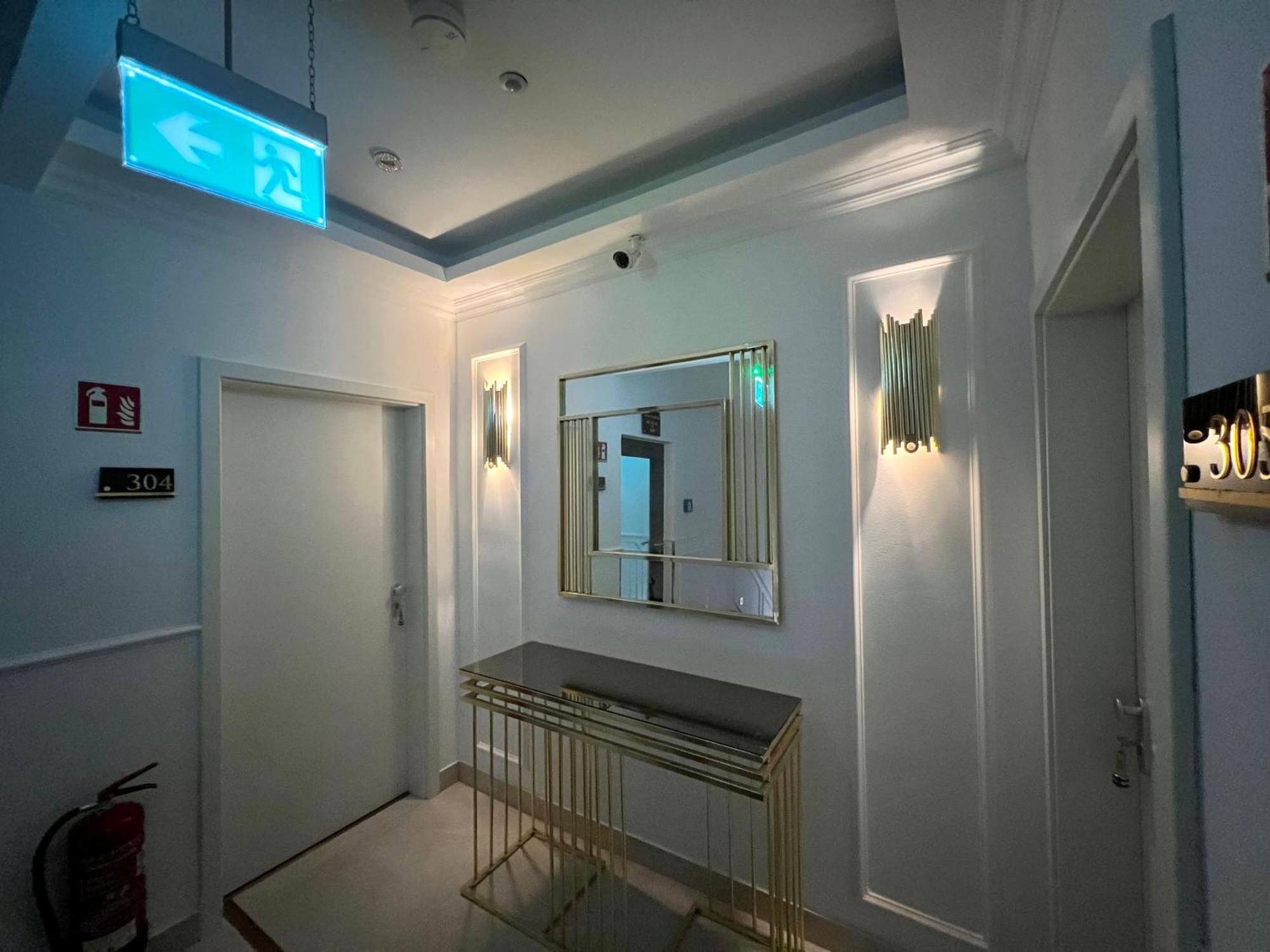Durmaz Hotel Hannover Exterior photo